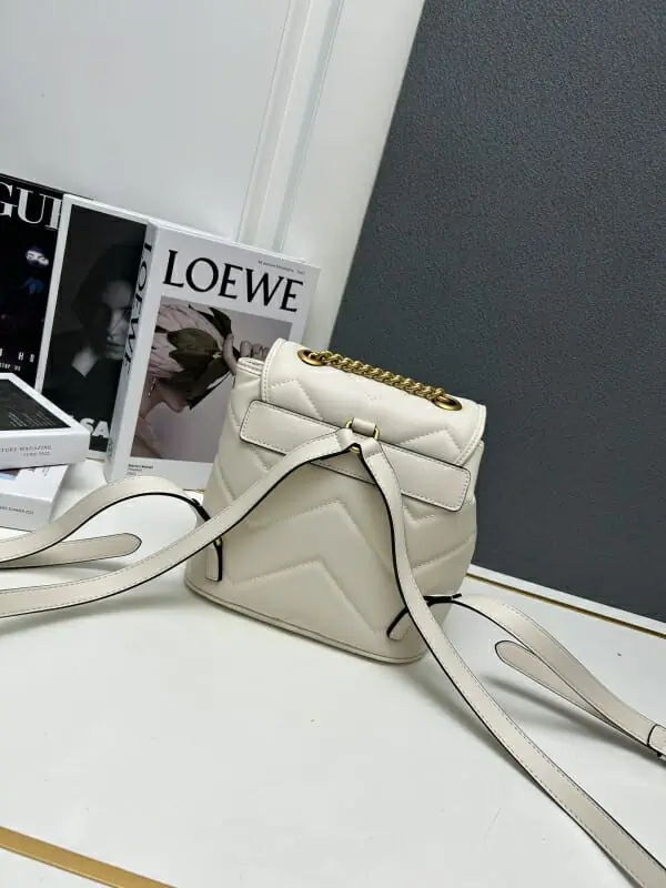 gucci aaa qualite sac a dos  pour femme s_11a31a32